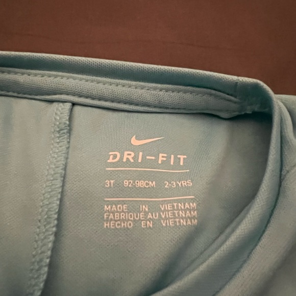 Nike Sportswear Dry Fit Tank Top - 3T - Light Blue - Picture 3 of 3